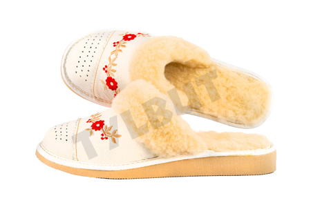 Kapcie damskie ocieplane C-399