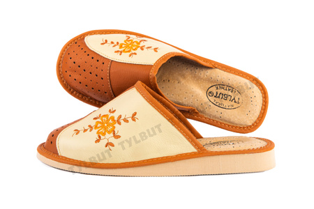 Kapcie damskie zakryte A-532