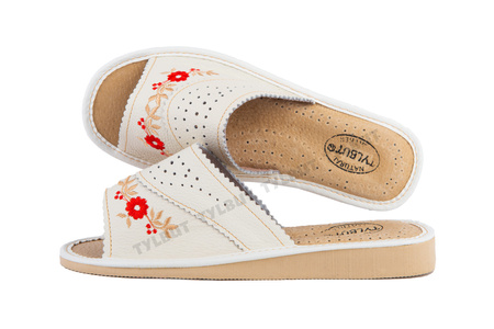 Kapcie damskie odkryte A-429