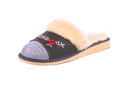Kapcie damskie ocieplane C-379
